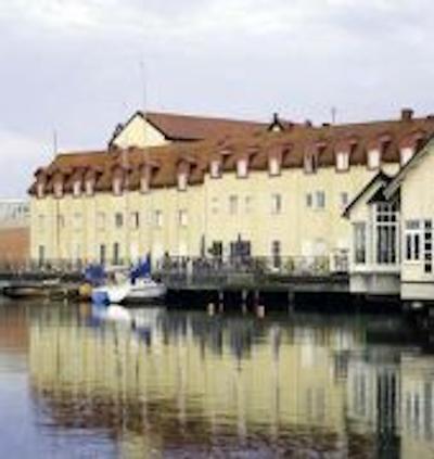 کلارین کالکشن پاکهوست