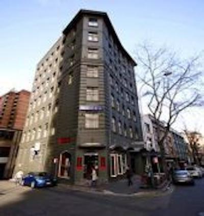 بست وسترن پلاس هتل استلار