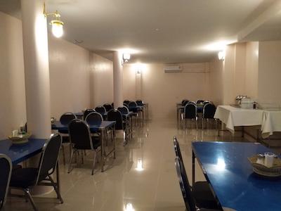 برد روم هتل پراتونام