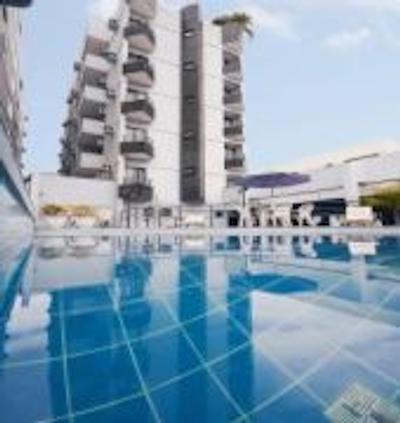 پلازا این اکسکوتیو