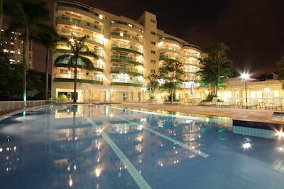 پرمناد پارادیسُ