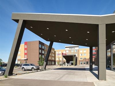 د وستین کالگاری آیرپرت