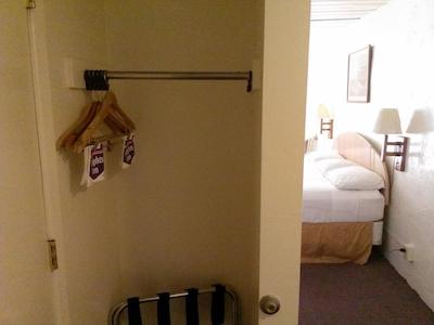 نایتز این پاج