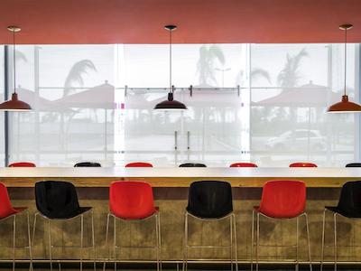 ایبیز مازاتلن مارینا هتل