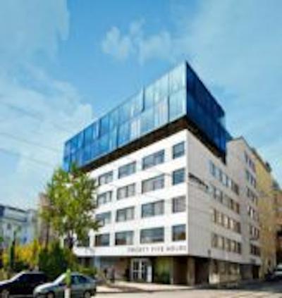 25هورز هتل وین بیم موسومسکوارتیر