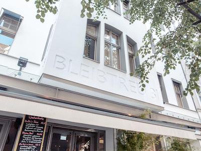 هتل بلیبترو برلین بای گولدن تولیپ