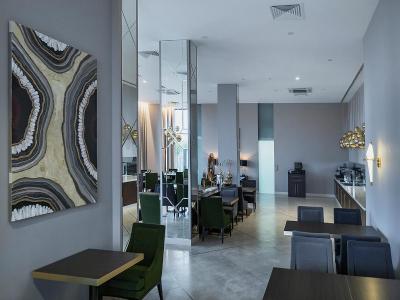 لاتا پلازا هتل