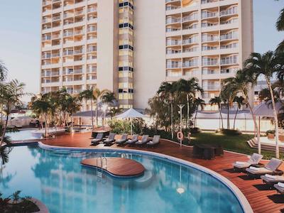 پولمان کیرنز اینترنیشنال