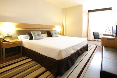 هتل گوادالمدینا