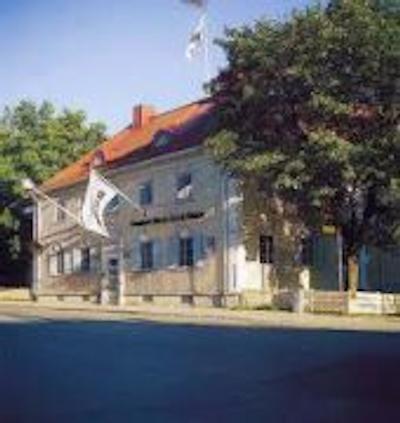 کلارین کالکشن هتل ومان