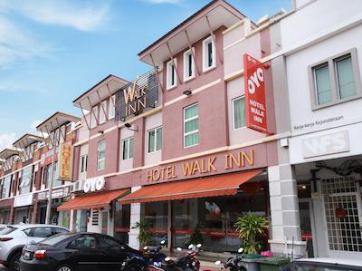 اُیو 582 هتل والک این