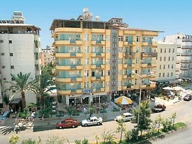 لنیسرا سیتی اُتل