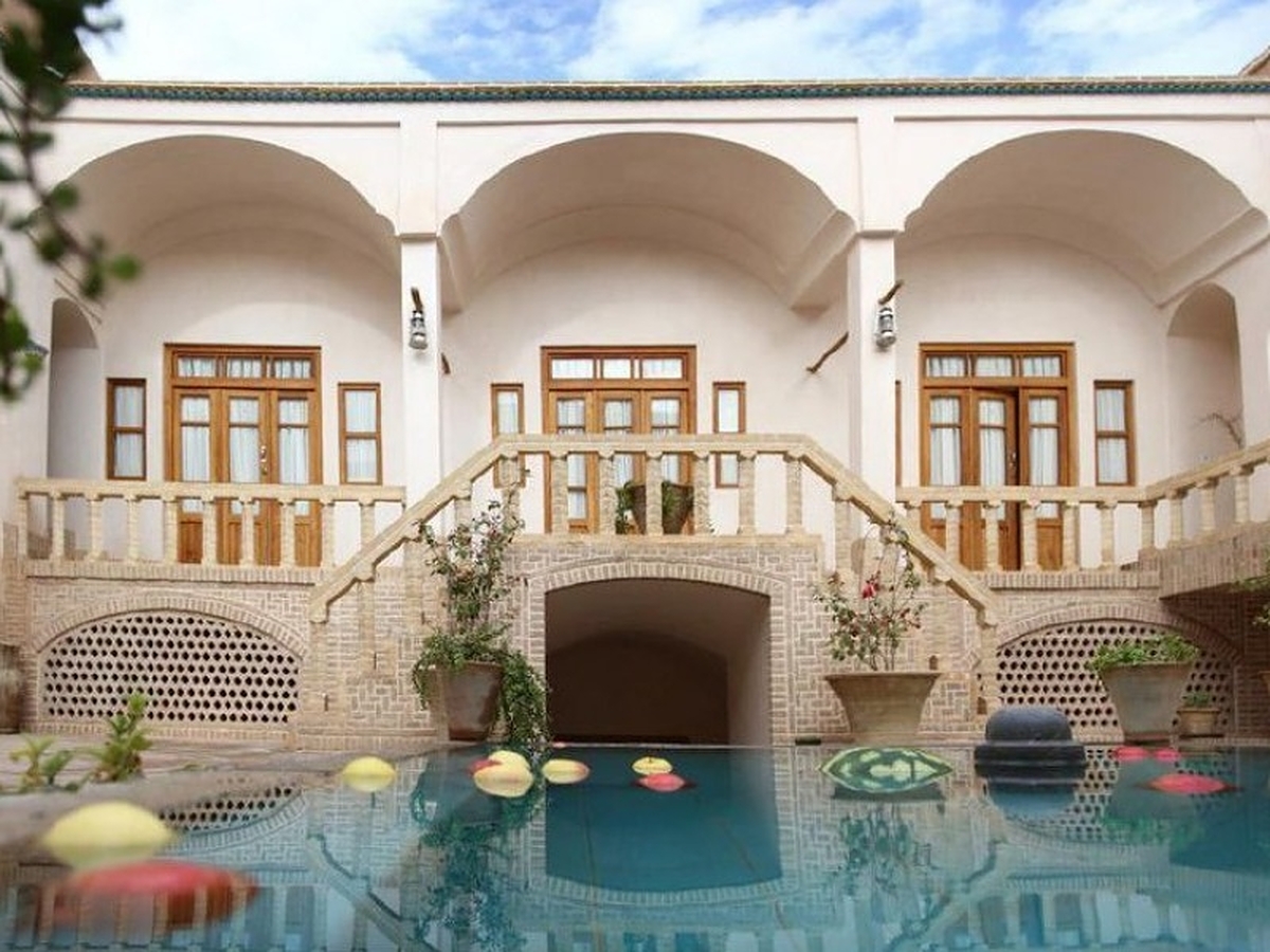 هتل کاشانه روشن اصفهان