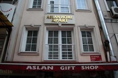 اسلان هوم آپارت