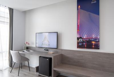 آمارین هتل راما ۸