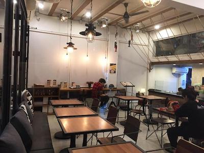 3 هو هاستل ات سوکهمویت 21