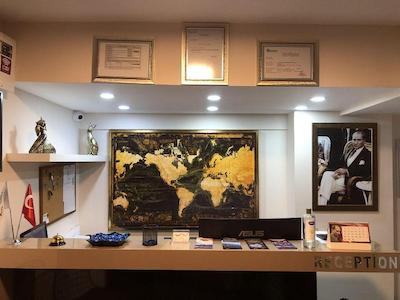 لیزیا بوتیک هتل