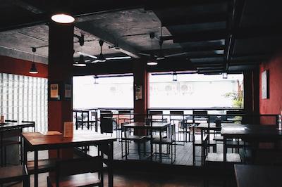 هنری اس هتل گسترو پاب