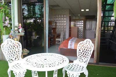 چاران 41 هاستل