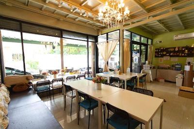 کانتینگ شیپ هاستل