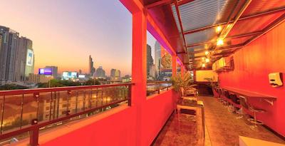 اکسپرس هاستل