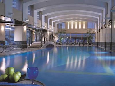 شانگهاین سنتر سرویسد آپارتمان