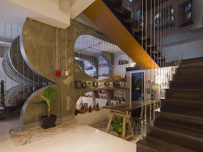 د هاوس آف فرایا جاسائن