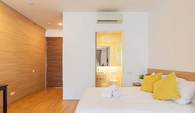 تنکس گیوینگ سرویسد رزیدنس