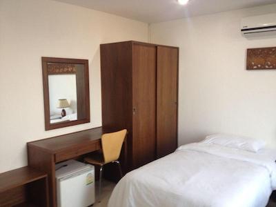 لاکی لافت فوکت