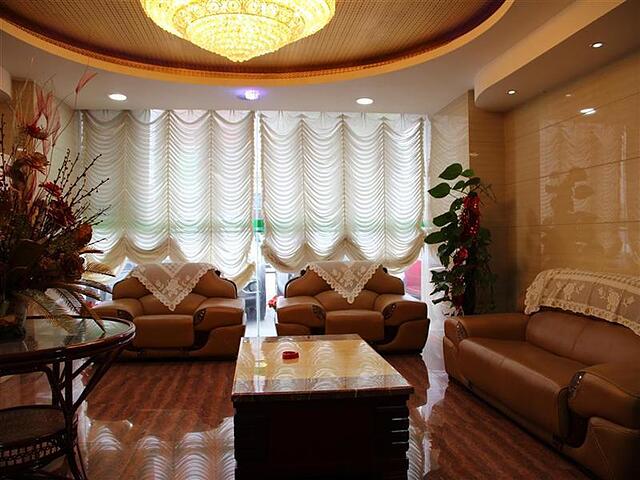 گرین تری این شانگهای گوکن پارک اکسپرس هتل