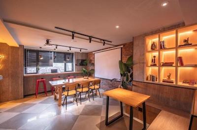 آی فورست هتل