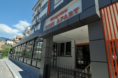 کلئوپاترا کینگ آپارت