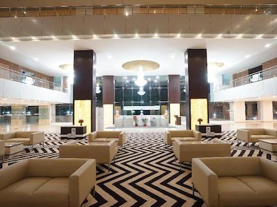 د بایک سوراج پلازا