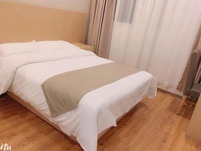 گرین تری این شانگهای فنگژیان دیستریکت نانکیائوژی