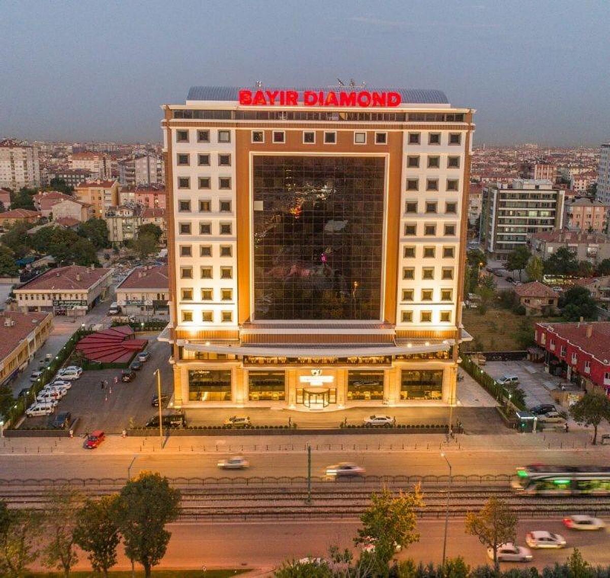 باییر دایموند هتل کنونشن سنتر