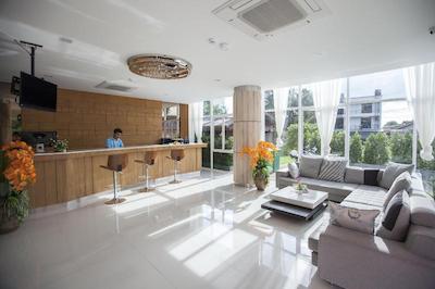 د الیسیوم رزیدنس