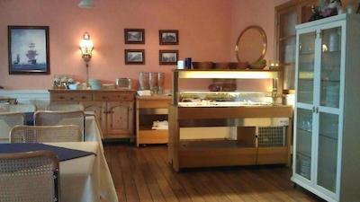 الماس هتل استورد ای اس