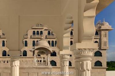 فرمونت جیپور