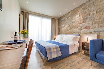 له استنز دگلی آمیدی