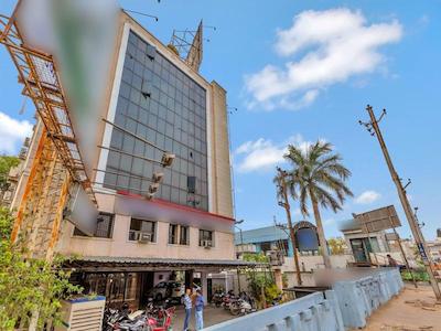 OYO 11428 Hotel Krishna's Residency