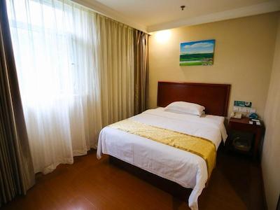 گرین تری این لیاونینگ شنیانگ تیکسی یونفنگ استریت