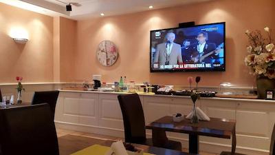 هتل مدیترانئو