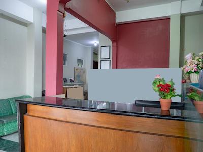 او وای او آنوگرا ویساتا هتل