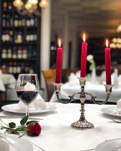 گلاشا تی تن هتل