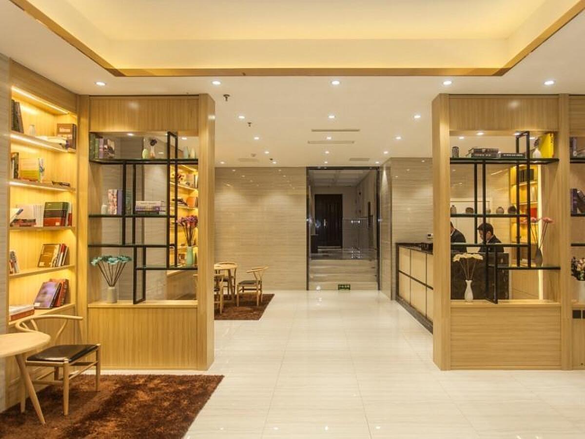 GREENTREE ALLIANCE HOTEL LINYI AIRPORT TAORAN DONG