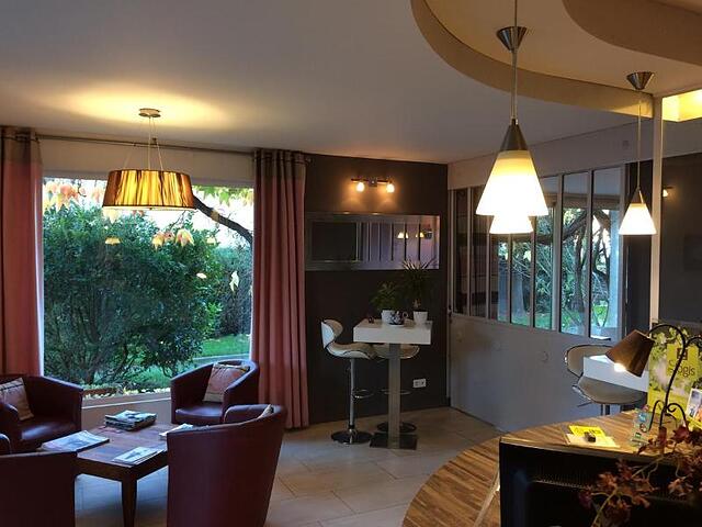 LOGIS HOTEL LA LEVEE