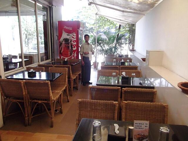 Hotel Lokesh