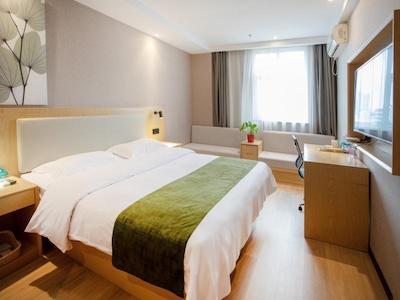 GREENTREE INN WUXI ZHONGQIAO HOTEL