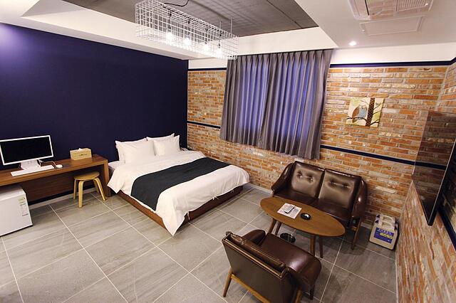 Instar Hotel