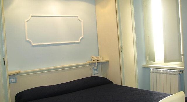 Tiffany Roma Suite